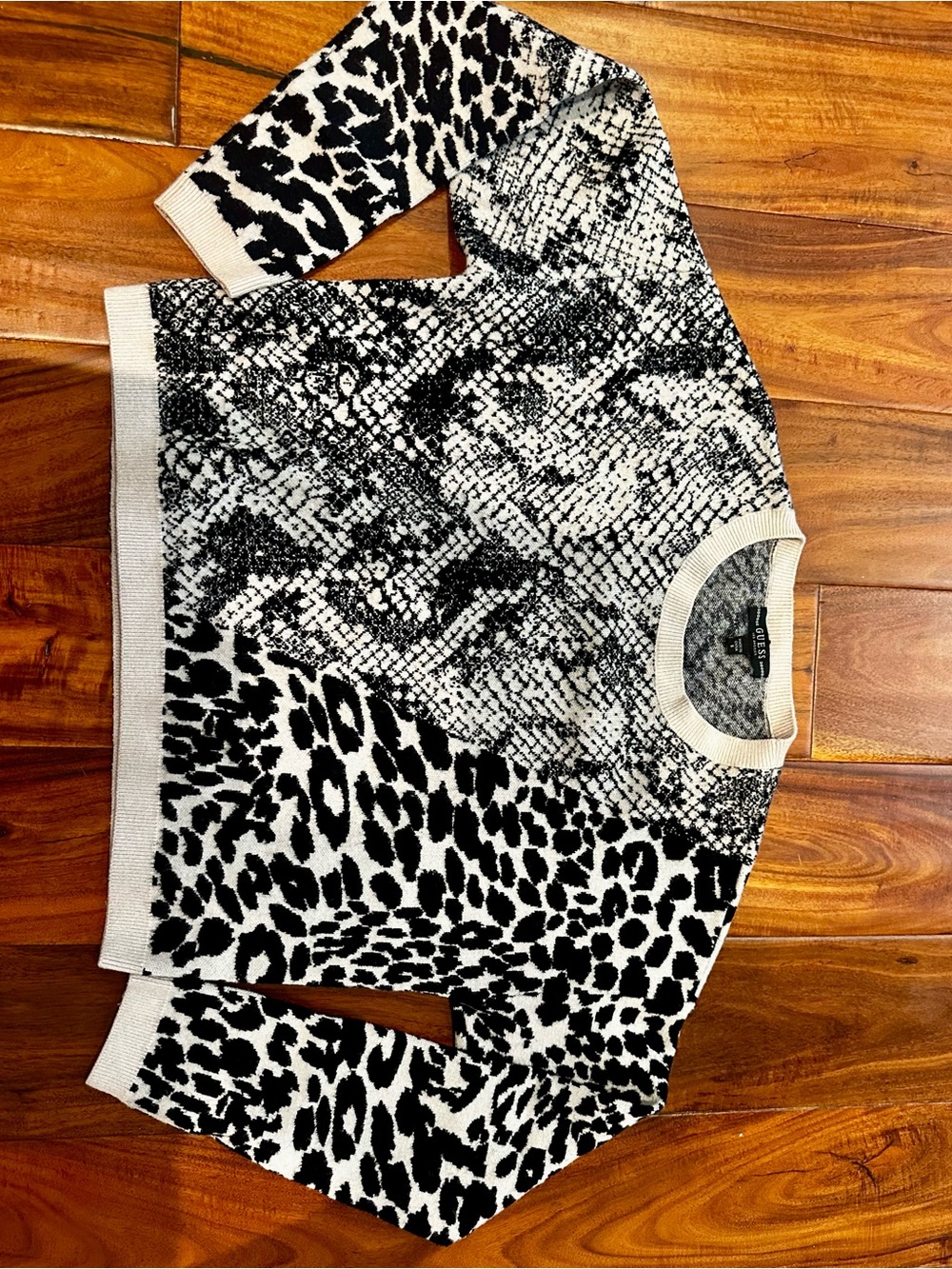 Guess Women's Tamelia Animal Print Crop Sweater Off White and Black. Size Small